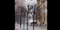 В центре Петербурга забил фонтан кипятка 
